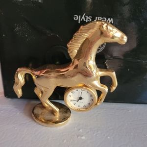 Horse clock